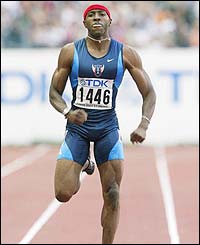Tyree Washington runs in the 400m heats