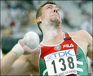 Belarussia's Andrei Mikhnevich takes shot put gold with an impressive throw of 21.69m 