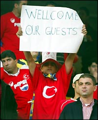 Turkish fans welcome England 