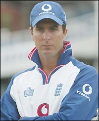 Michael Vaughan wants his team to bounce back