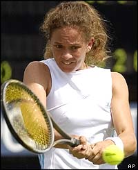 Patty Schnyder returns to Tamarine Tanasugarn of Thailand