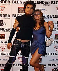 Actress Carmen Electra with musician Dave Navarro