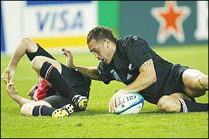 Caleb Ralph score a try for New Zealand