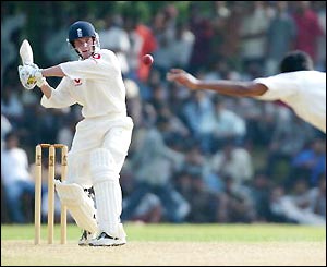 Chris Read notches up 82 before being caught