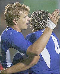 French players celebrate a try