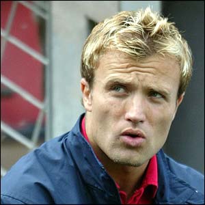 Michael Gray joins Celtic on a four-month loan deal 