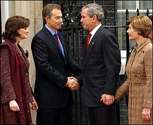 Tony Blair and George Bush shake hands at number 10
