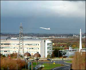 Concorde flying over Bristol, as photographed by a BBCi user