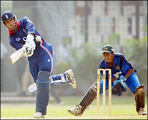 England's Vikram Solanki in action
