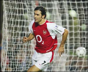 Robert Pires grabs Arsenal's equaliser