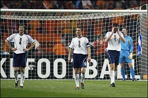 The Scotland players are disappointed at full-time
