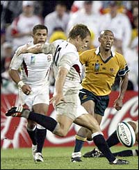Wilkinson's drop goal wins the 2003 World Cup for England 
