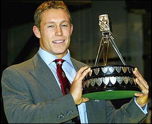 Jonny Wilkinson poses with the Sports Personality of the Year award