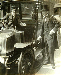 Young Winston Churchill (With permission of Dominic Winter Book Auctions)
