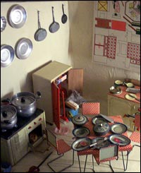 The 'Little Housewife's Kitchen Equipment' set