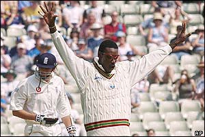 Chris Gayle dismisses Steve Harmison