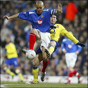 Nigel Quashie and Jose Antonio Reyes