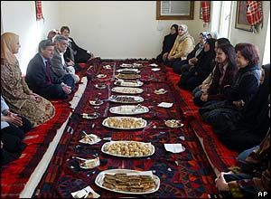 US civilian administrator in Iraq Paul Bremer had breakfast with a group of Iraqi women