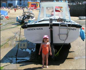 Seren Williams finds her namesake all tied up in Tenby Harbour