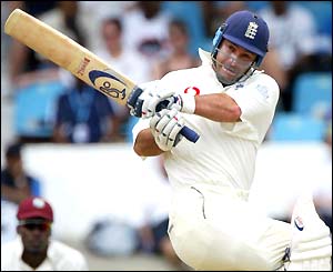 Graham Thorpe plays a pull shot