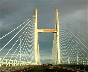 Returning home to Wales on the Severn Bridge (sender unspecified)