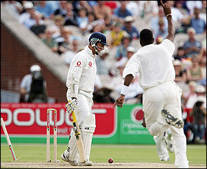 Marcus Trescothick is removed by Corey Collymore