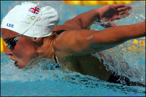 Georgina Lee misses out on 200 metre butterfly final