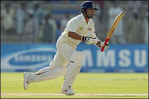 Sachin Tendulkar takes a quick single