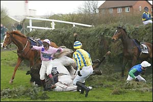 Richard Johnson falls off What's Up Boys at Bechers Brook