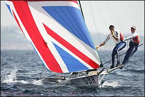 Chris Draper and Simon Hiscocks in action in the 49ers