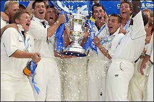 Gloucestershire celebrate winning the 2004 C&G Trophy at Lord's 