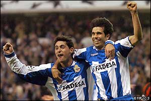 Deportivo's Victor celebrates his side's second with Juan Carlos Valeron
