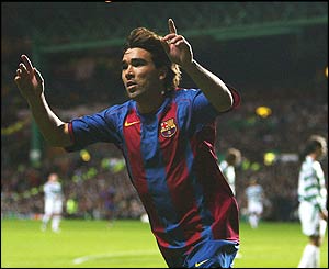 Deco celebrates his goal