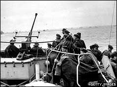 British troops on landing craft 