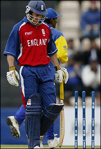 Andrew Strauss is run out