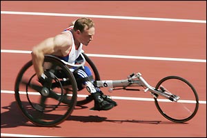 David Holding shows impressive form in qualifying