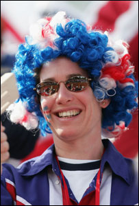 Brit fan shows his support