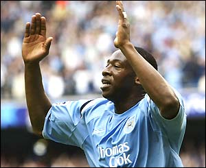 Man City's Paulo Wanchope celebrates after scoring against Everton
