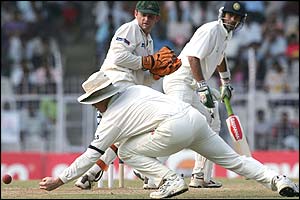 Mohammad Kaif gives a chance in the slips
