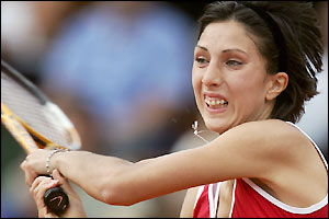 Myskina breaks again to set up a chance to serve for the title