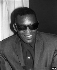 Black and white picture of Ray Charles in the 1960s Paris