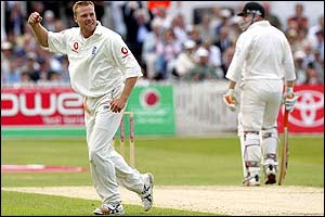 Martin Saggers and Chris Cairns