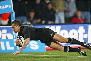 Carlos Spencer sails over the line