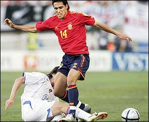 After half-time Russia bring on Radimov as a replacement for Gusev but Spain make no changes