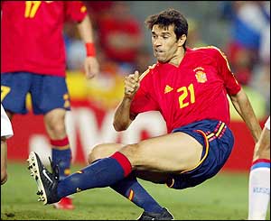 Spain deservedly take the lead after having the best chances of the game