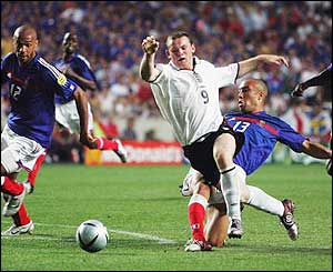 England have a chance to double the lead and win their first game of Euro 2004