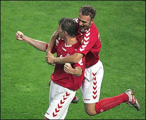 Jon Dahl Tomasson and Dennis Rommedahl