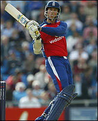 Marcus Trescothick of England hits out during the 5th Natwest series 