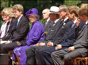 Spencers and Windsors sitting together