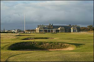 A general view of the 18th at Troon looking towards the clubhouse